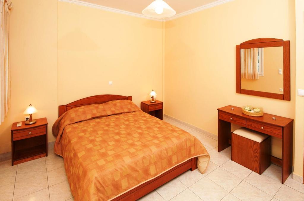 Mari-Christi Apartments Poros  Rum bild