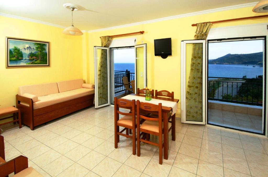 Mari-Christi Apartments Poros  Rum bild