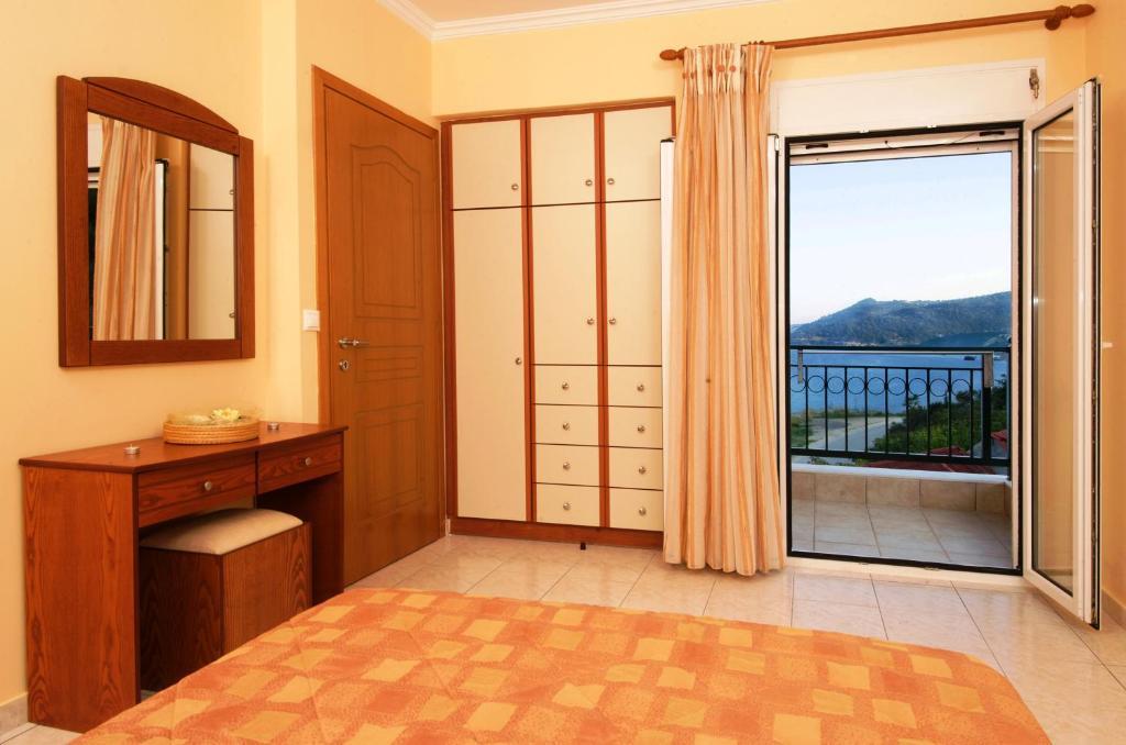 Mari-Christi Apartments Poros  Rum bild