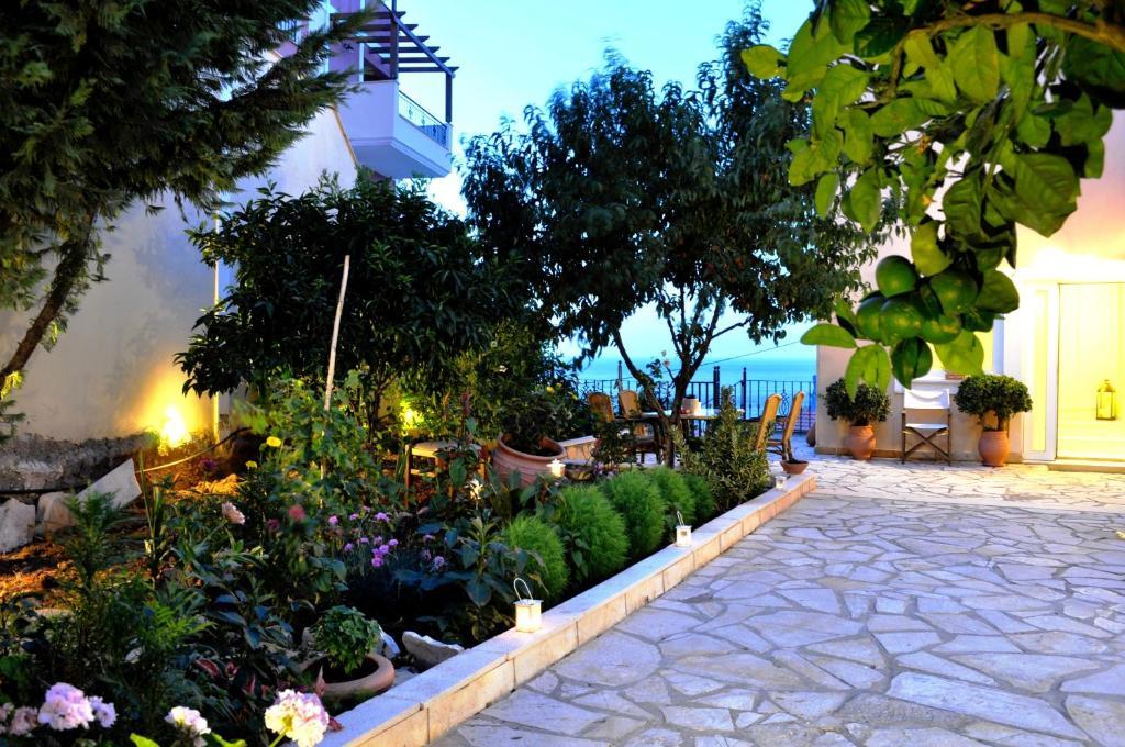 Mari-Christi Apartments Poros  Exteriör bild